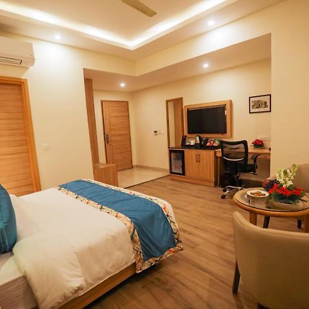 Elora Lords Eco Inn , Lucknow Dış mekan fotoğraf